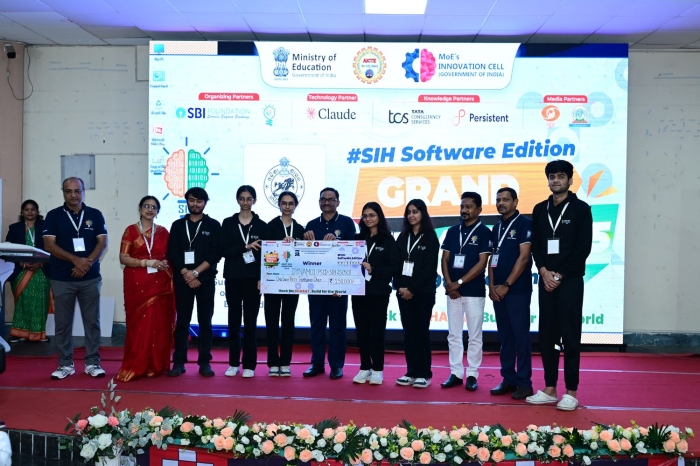 Valedictory and Award Ceremony for winners of SIH-2025